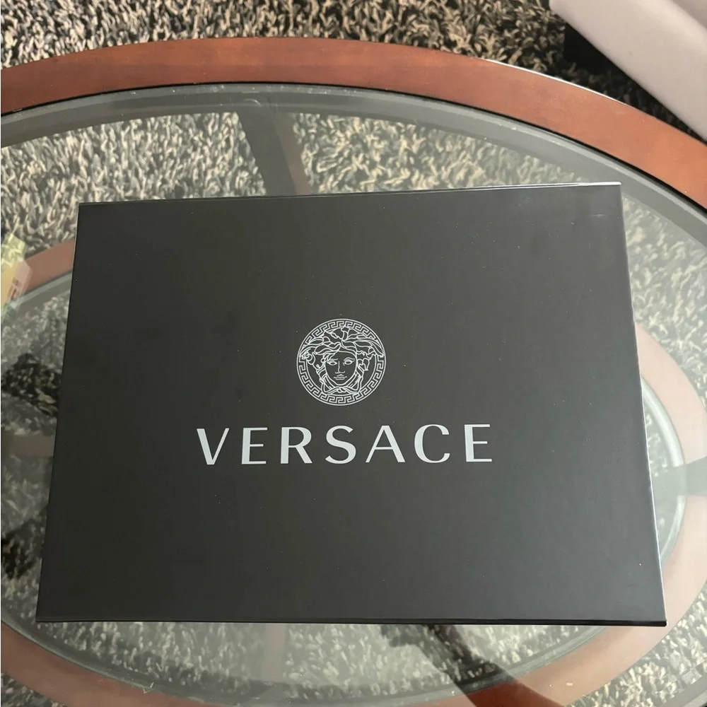 Versace Pink Plush Logo Bath Slippers Women’s Size 8 Luxury Designer - Picture 8 of 8